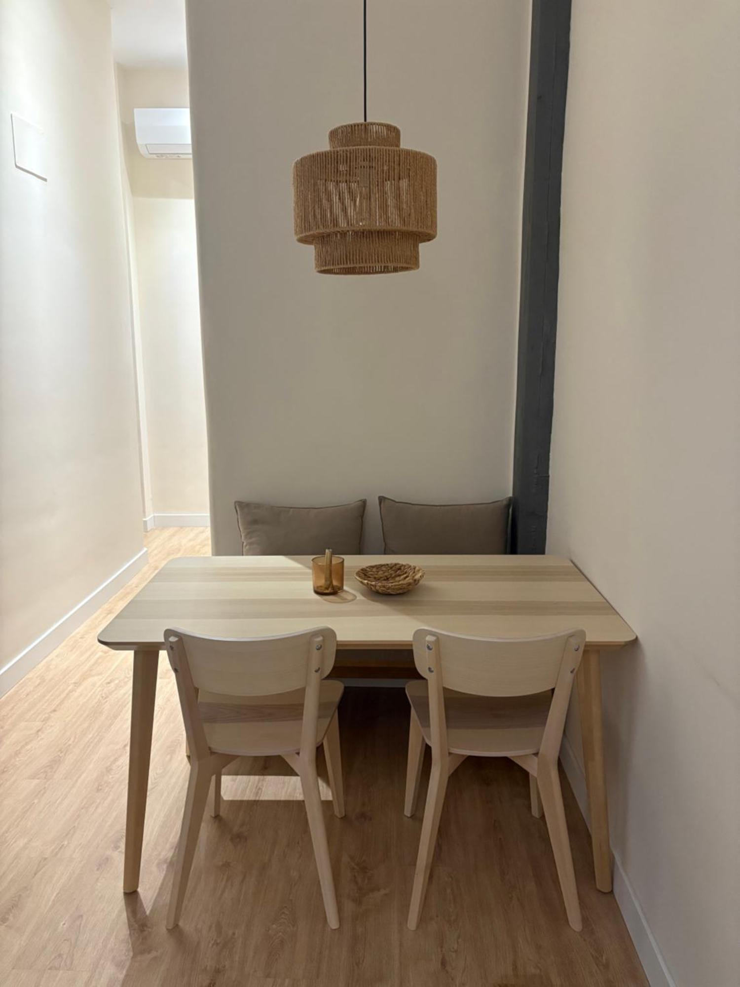 Apartamento Premium En Plaza Mina Minimalismo Y Confort A Pasos Del Mar Cádiz Buitenkant foto
